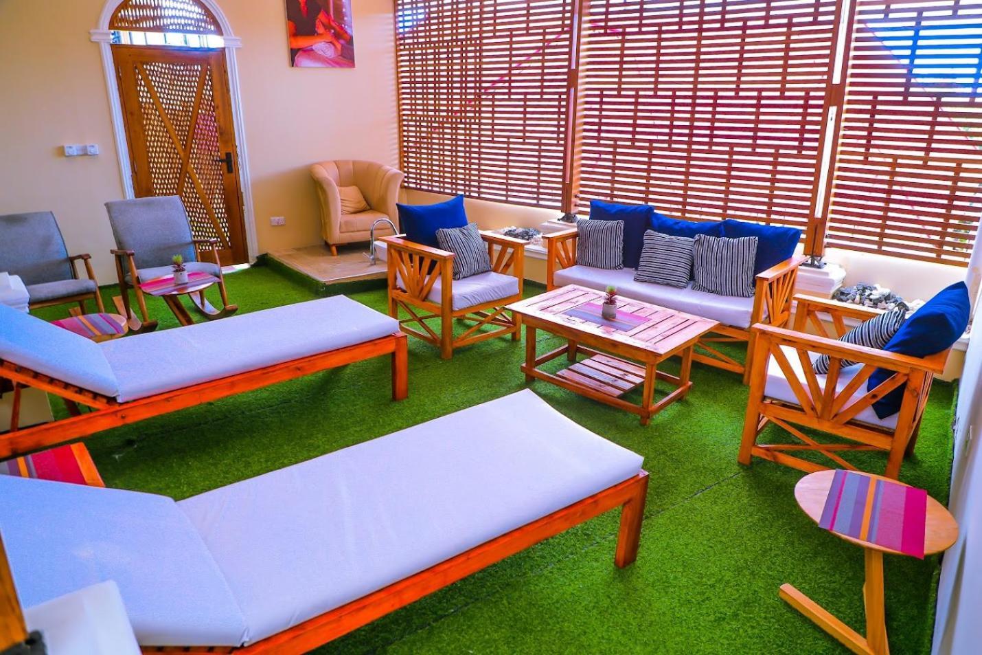 Vose Hotel & Spa Dar Es Salaam Dar es Salaam Exterior foto